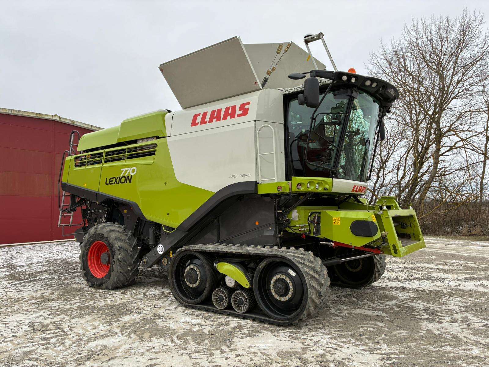 Claas Lexion 770 TerraTrac - Image 4