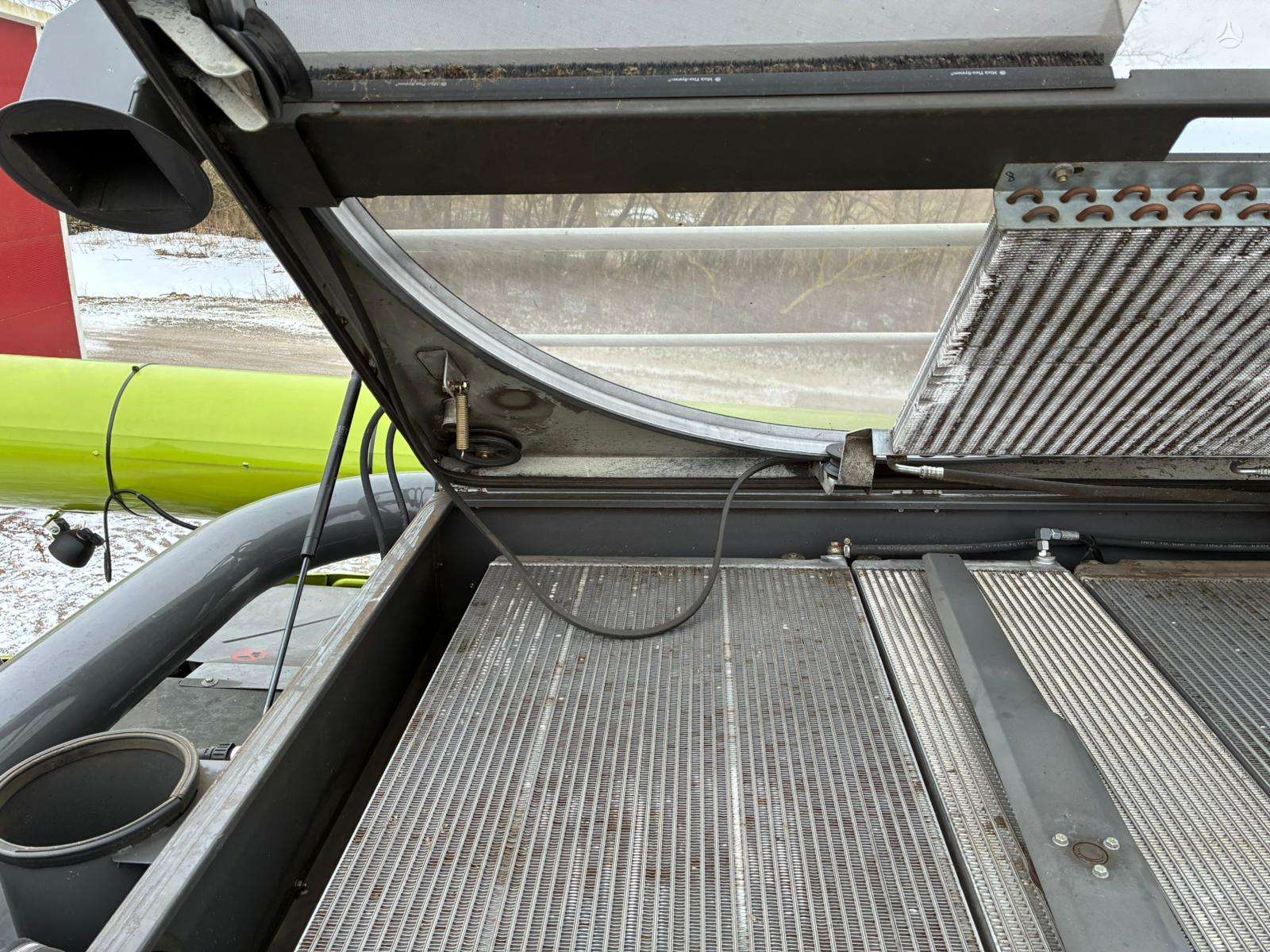Claas Lexion 770 TerraTrac - Image 13
