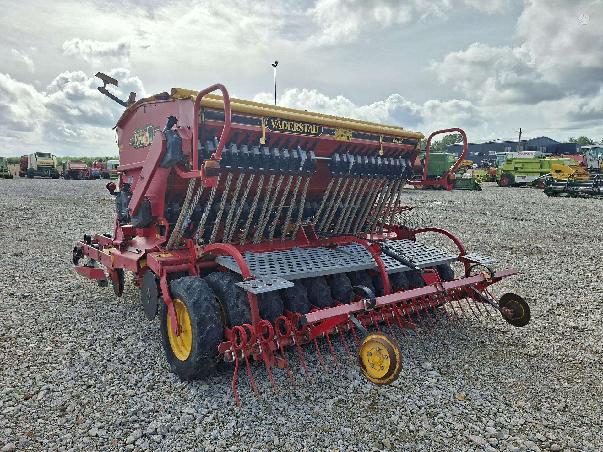 Vaderstad RAPID 300C SUPER XL - Image 8