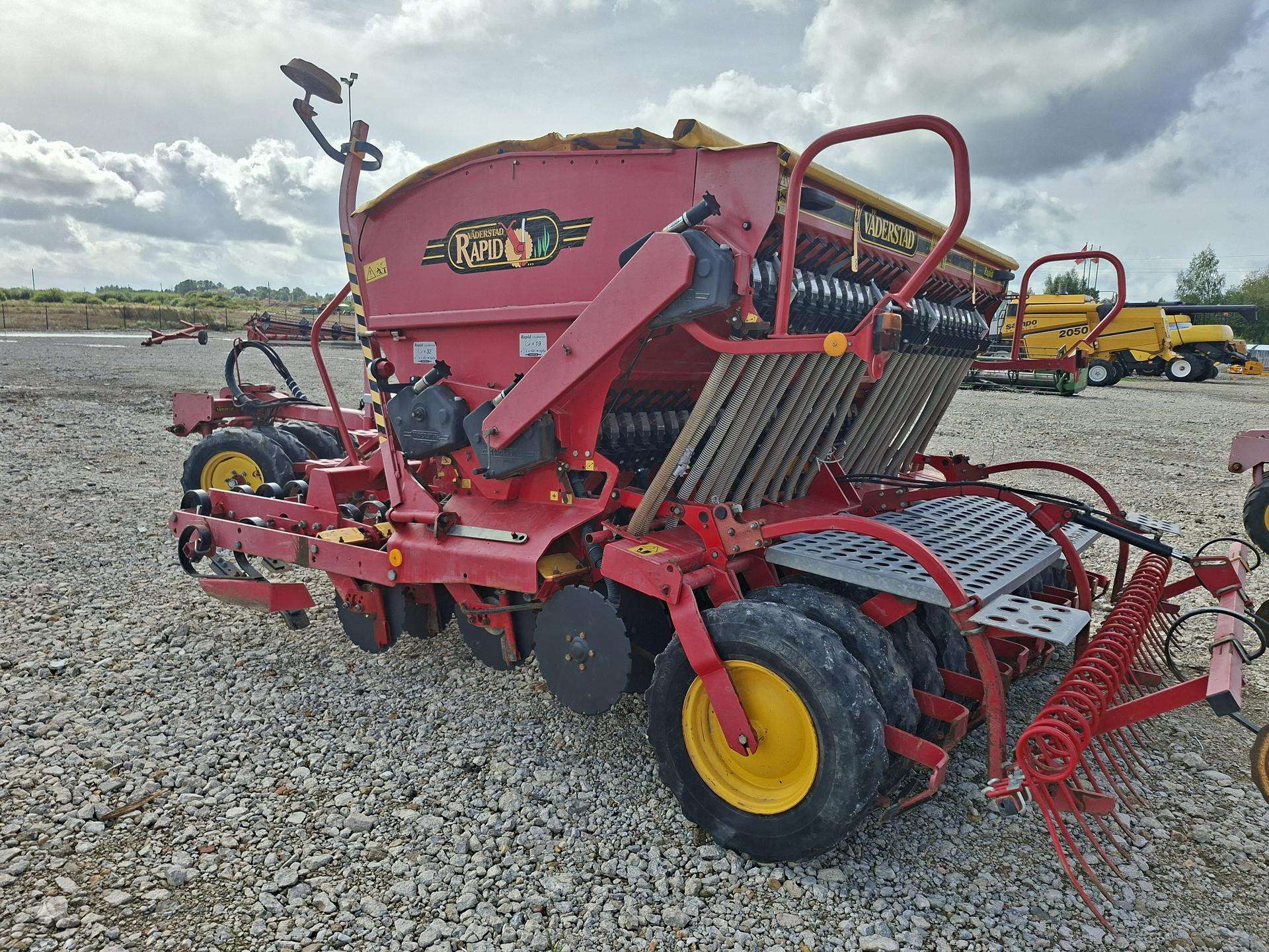 Vaderstad RAPID 300C SUPER XL - Image 9